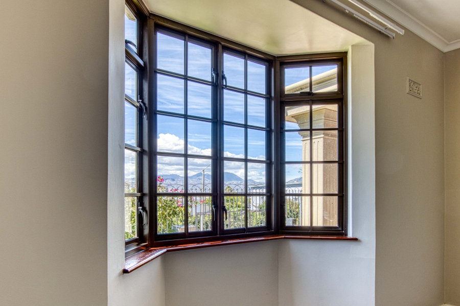 2 Bedroom Property for Sale in Lionviham Western Cape